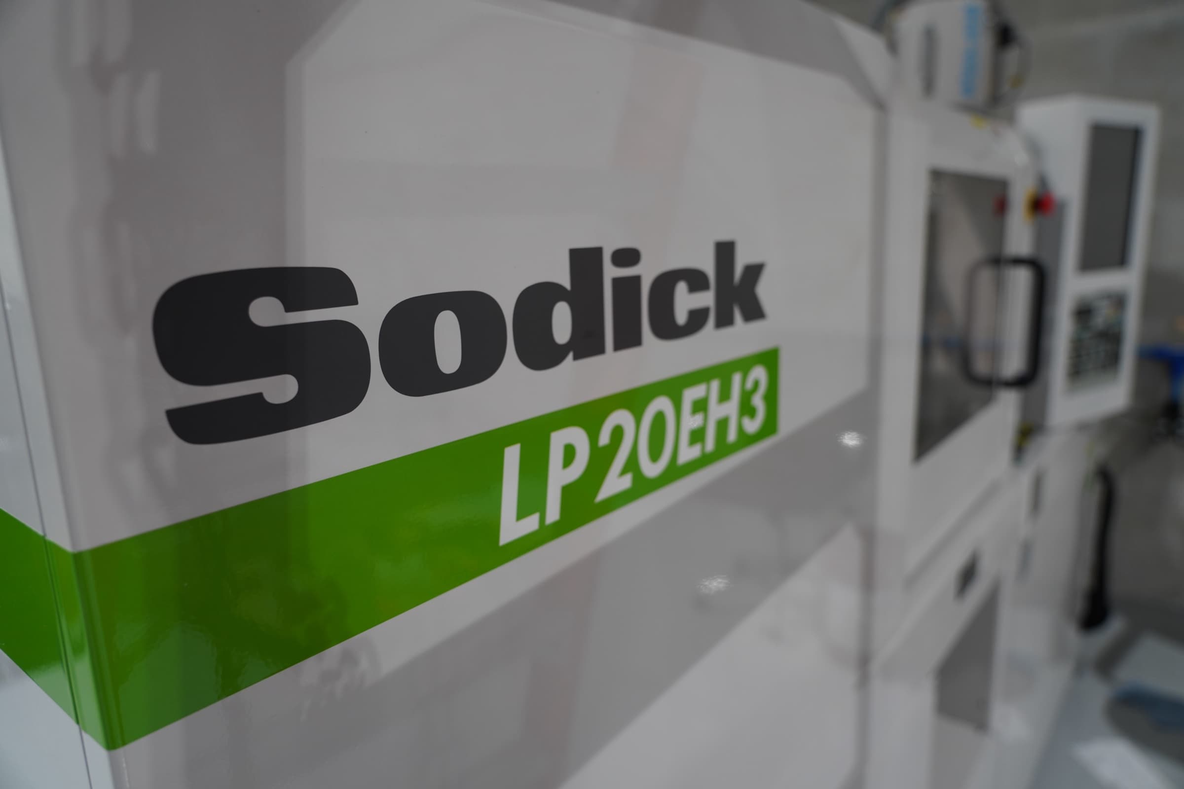 Sodick LP20EH3 micro injection molding press